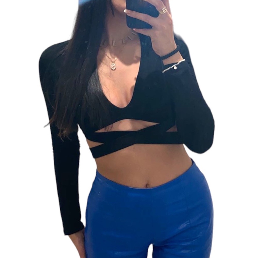Adika Strappy Long Sleeve Crop Top in Black